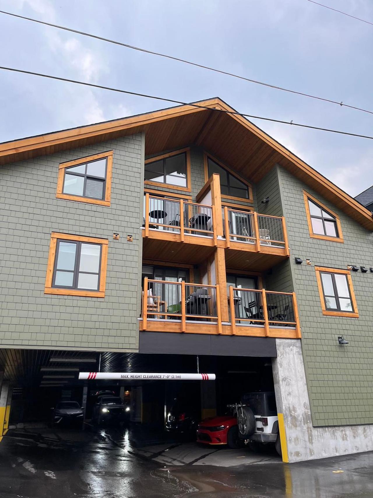 Special! New Downtown Mtn View Free Parking 2B&2B Apartment Canmore Luaran gambar