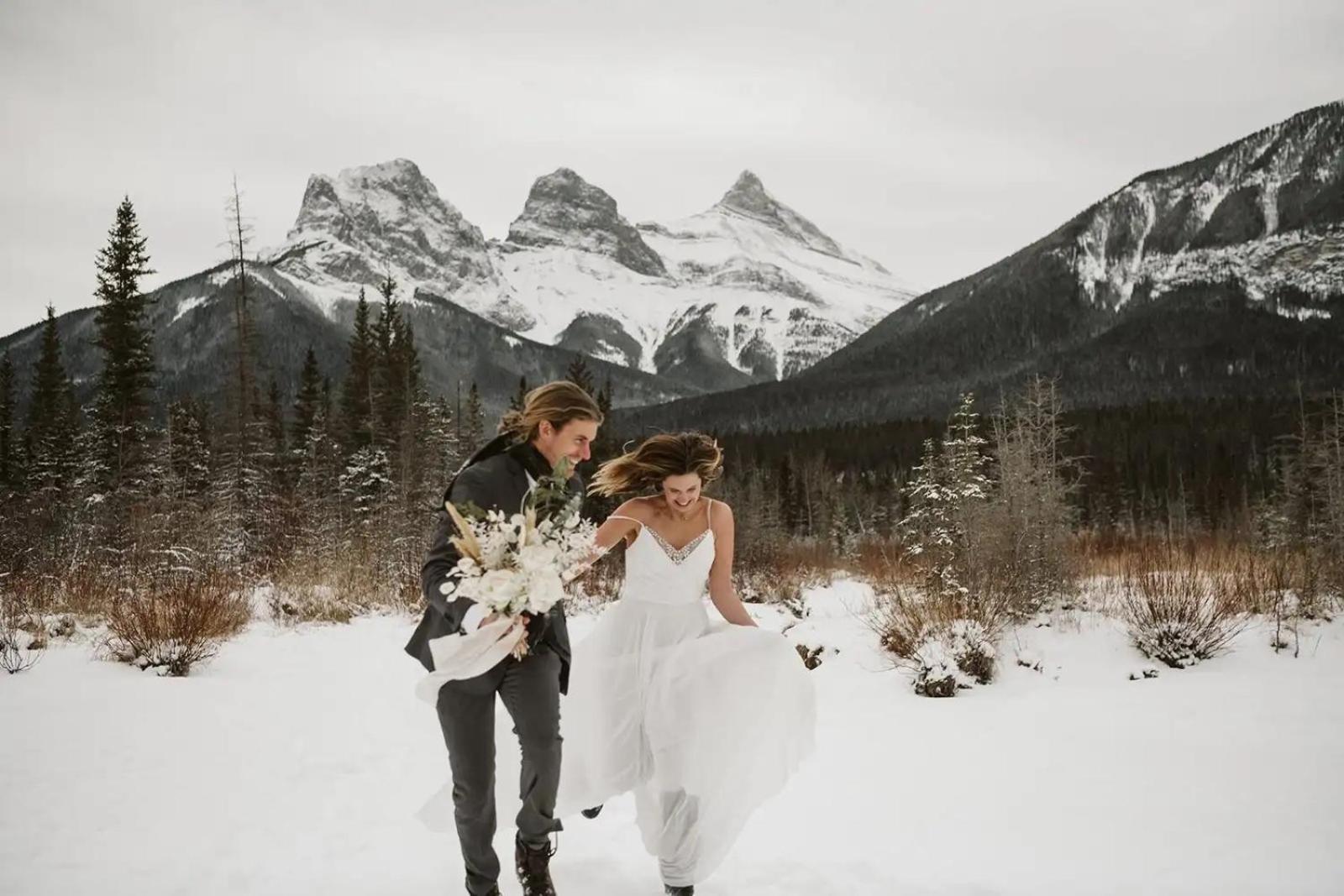 Special! New Downtown Mtn View Free Parking 2B&2B Apartment Canmore Luaran gambar